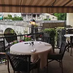 Restaurant Charbonnel Hotell