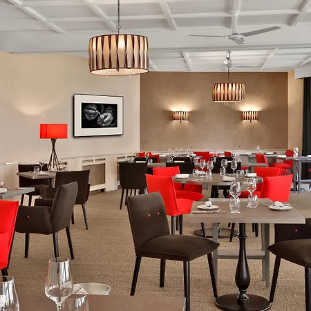 Restaurant Charbonnel فندق