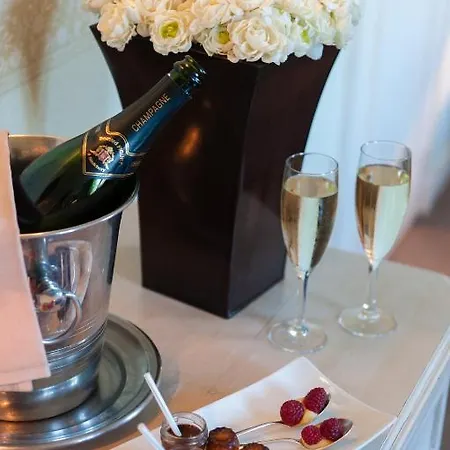 Restaurant Charbonnel Brantôme