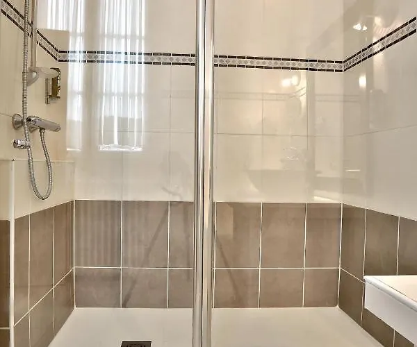 Restaurant Charbonnel Hotel Brantôme