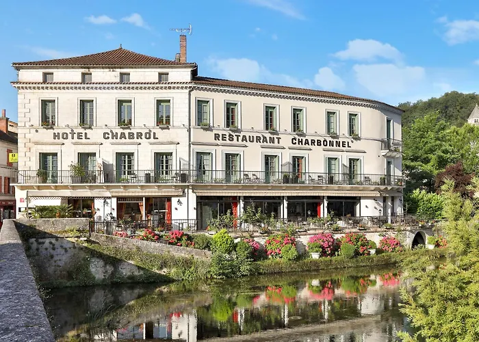 Otel Restaurant Charbonnel 3*